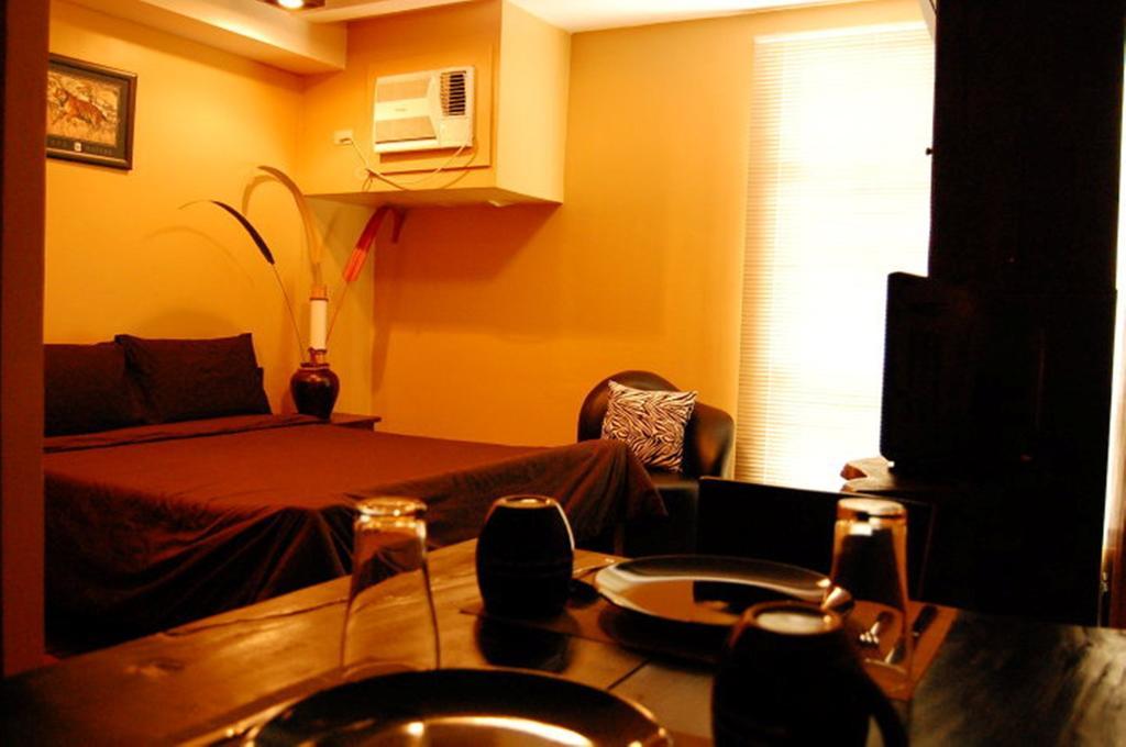 Azotea Suites Manila Phòng bức ảnh